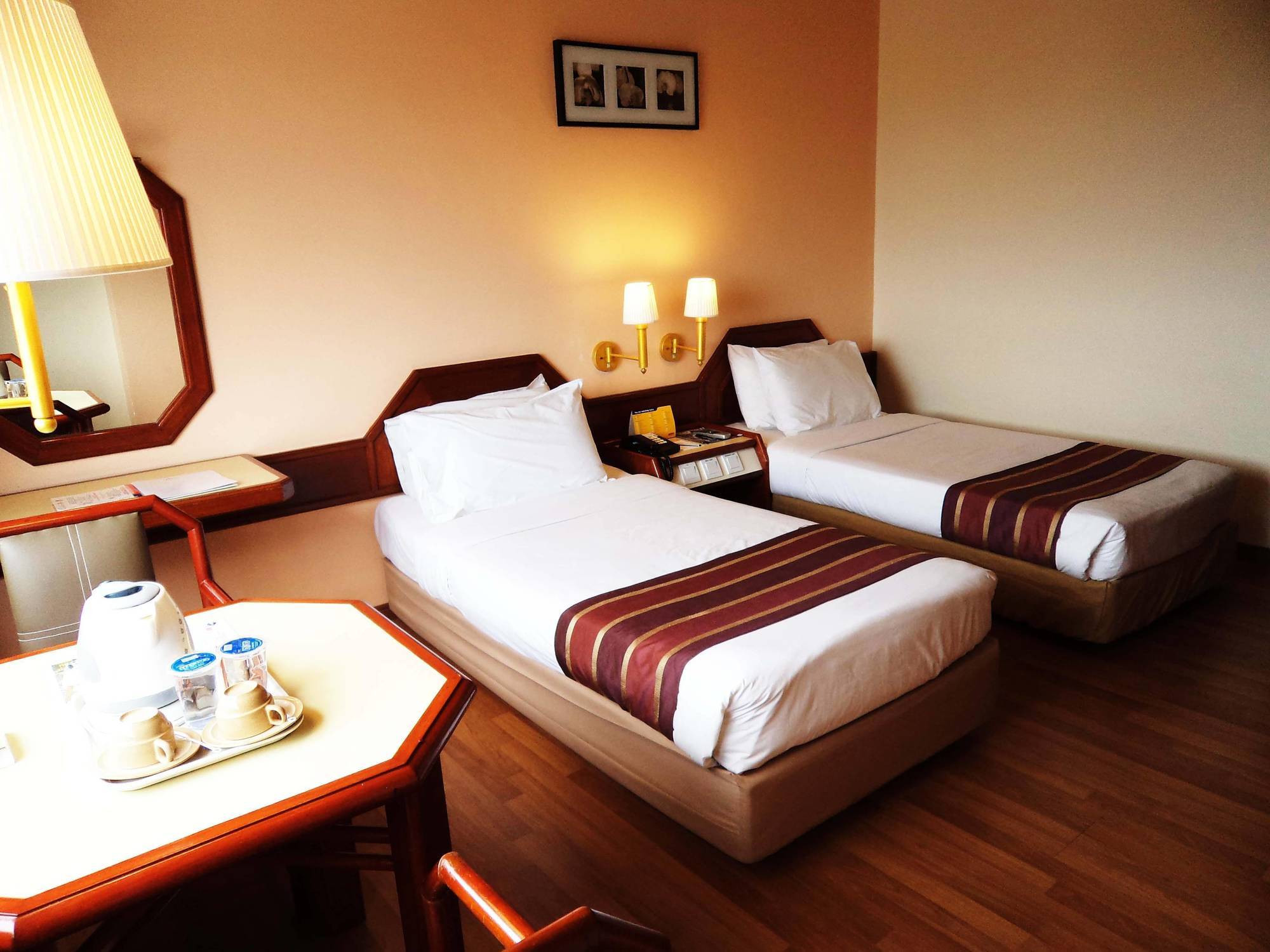 The Emperor Hotel Malacca Ngoại thất bức ảnh