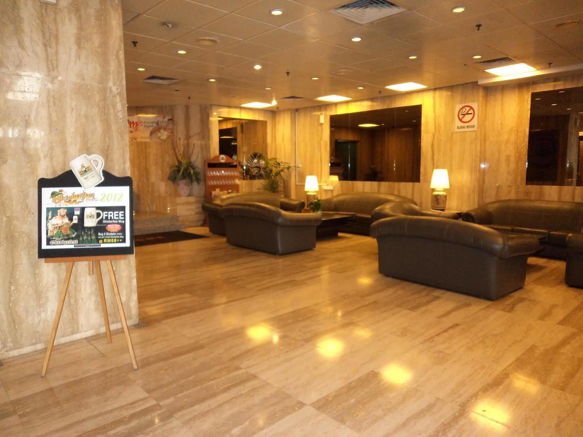 The Emperor Hotel Malacca Ngoại thất bức ảnh