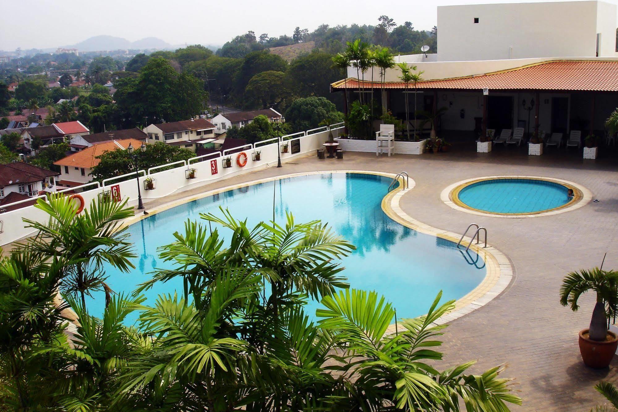 The Emperor Hotel Malacca Ngoại thất bức ảnh