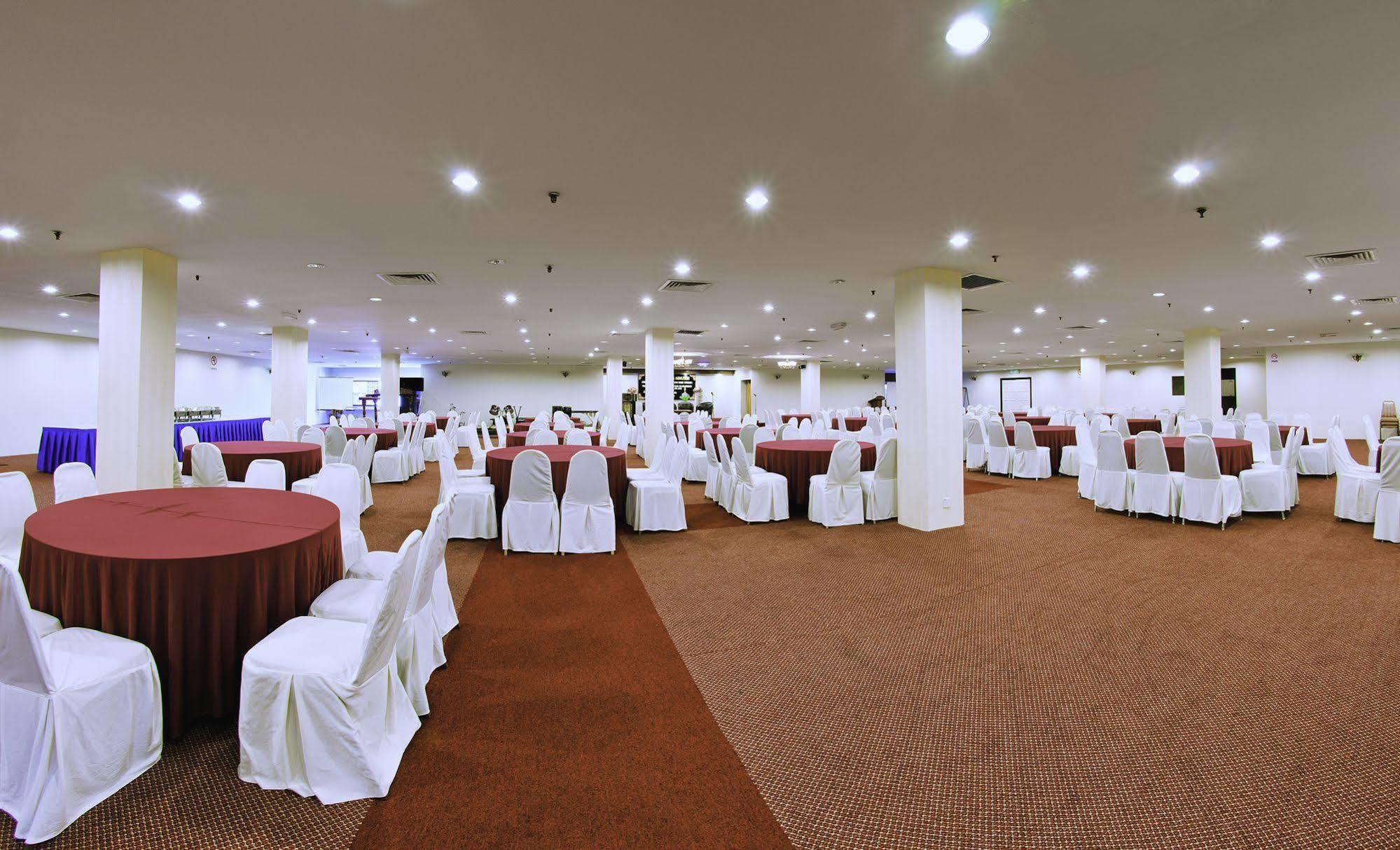 The Emperor Hotel Malacca Ngoại thất bức ảnh